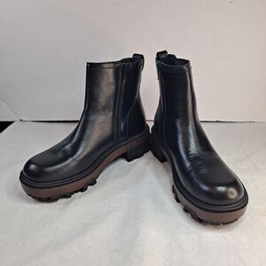 White Mountain Righteous Chelsea Boots Women's 9.5M Black Leather Lug Sole